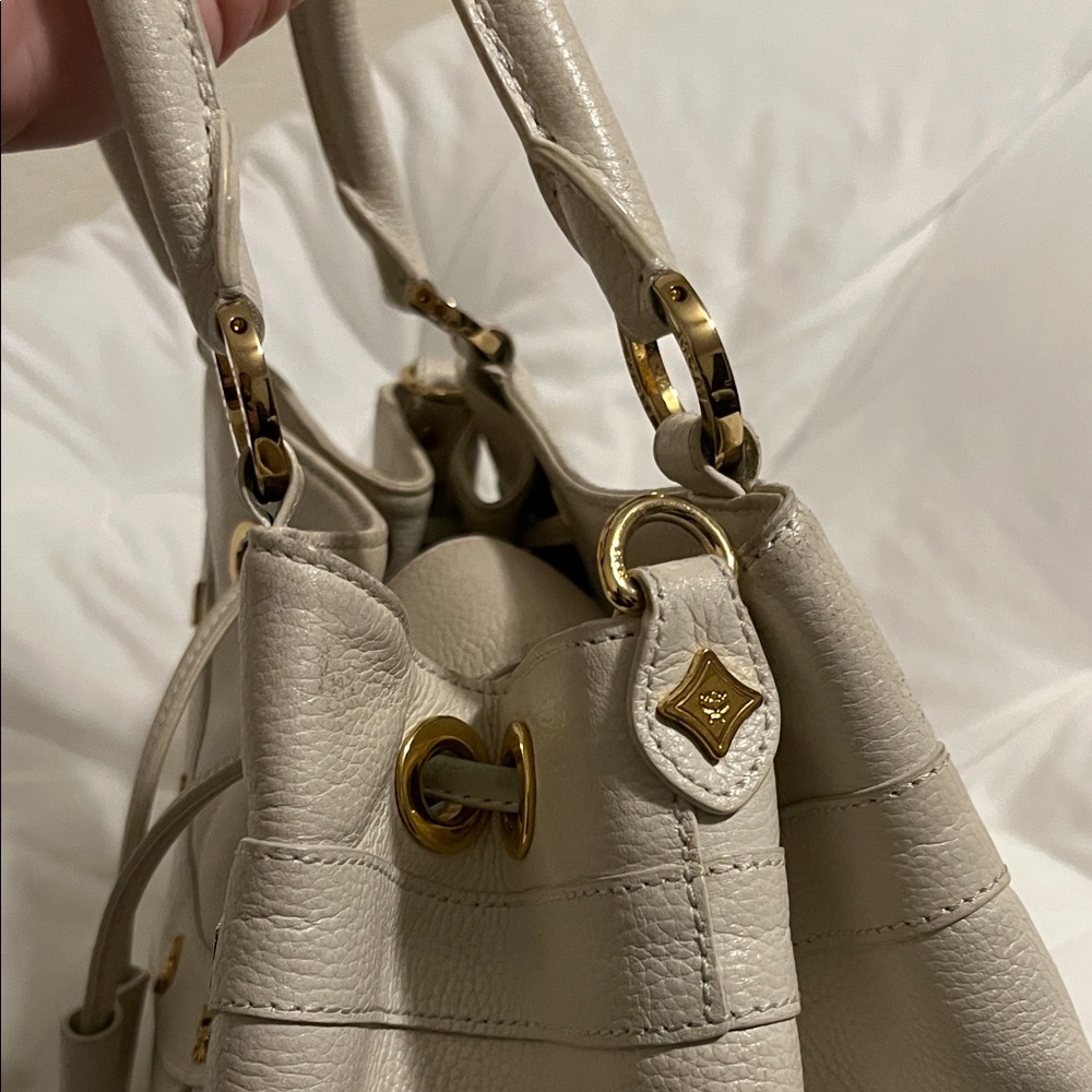 MCM Cream Leather Drawstring Tassel Shoulder Bag - Picture 7 of 14